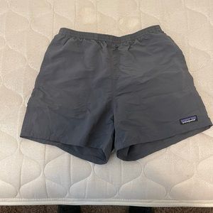 Patagonia Men’s Baggies Size Small